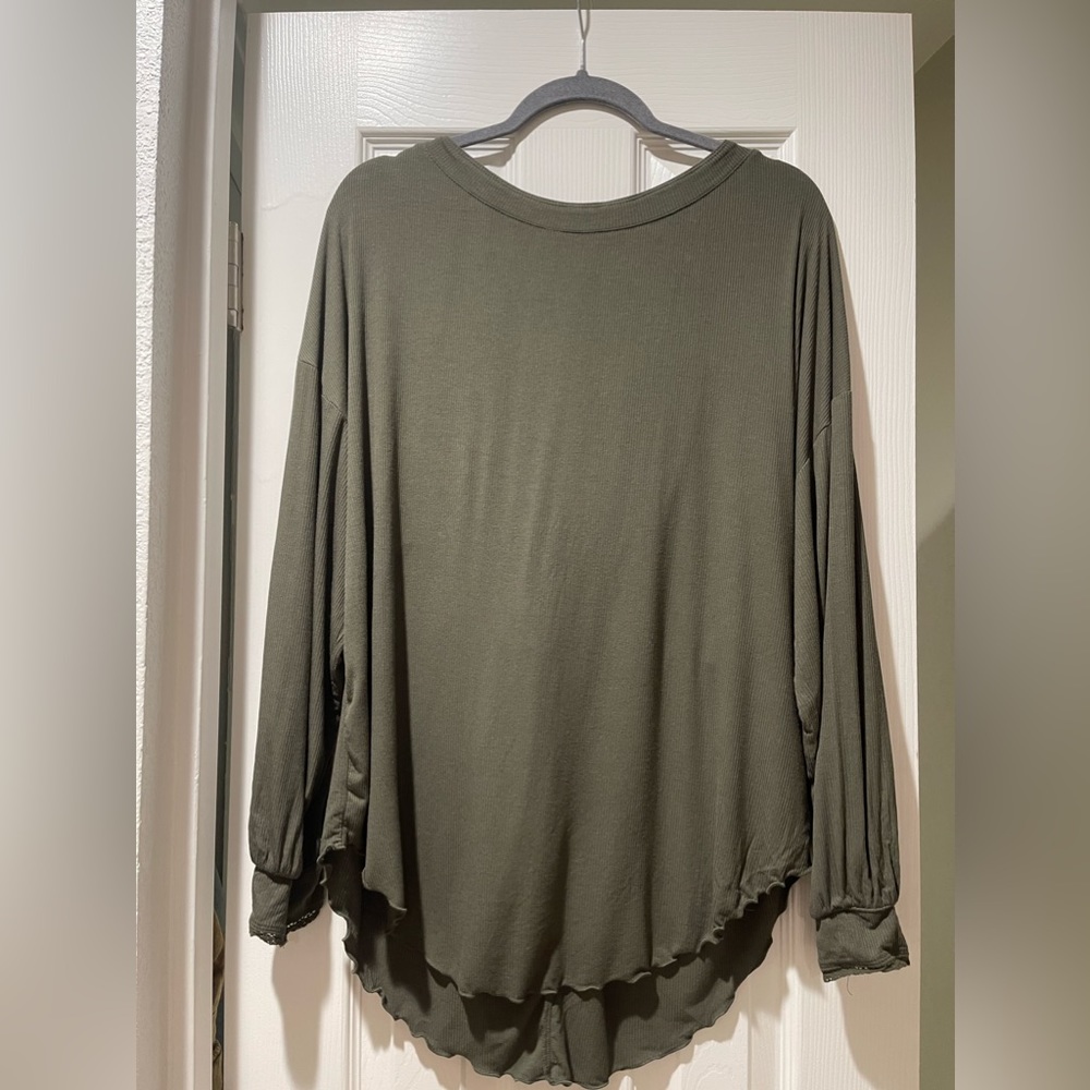 FREE PEOPLE Twist Back Top SMALL